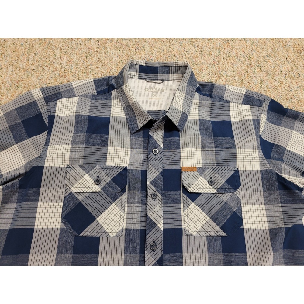 Orvis Shirt Mens XL Blue Plaid Button Up Short Sleeve Fishing Hiking Camping - Picture 3 of 14